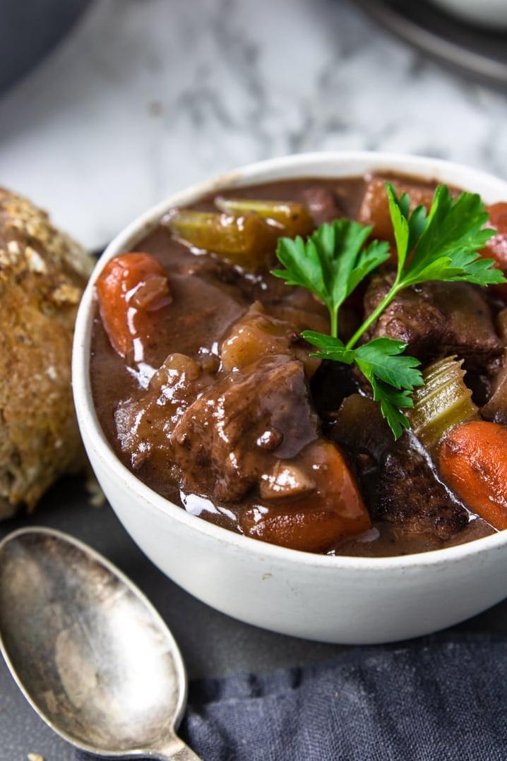 The aroma of slow-cooked beef and red wine creates a pleasant and inviting atmosphere in your kitchen.