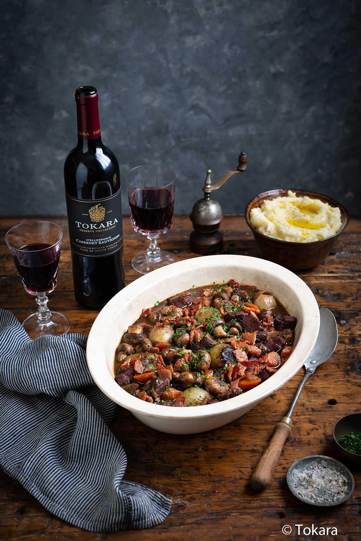  The perfect comfort food on a chilly evening - Goulash with Red Wine!