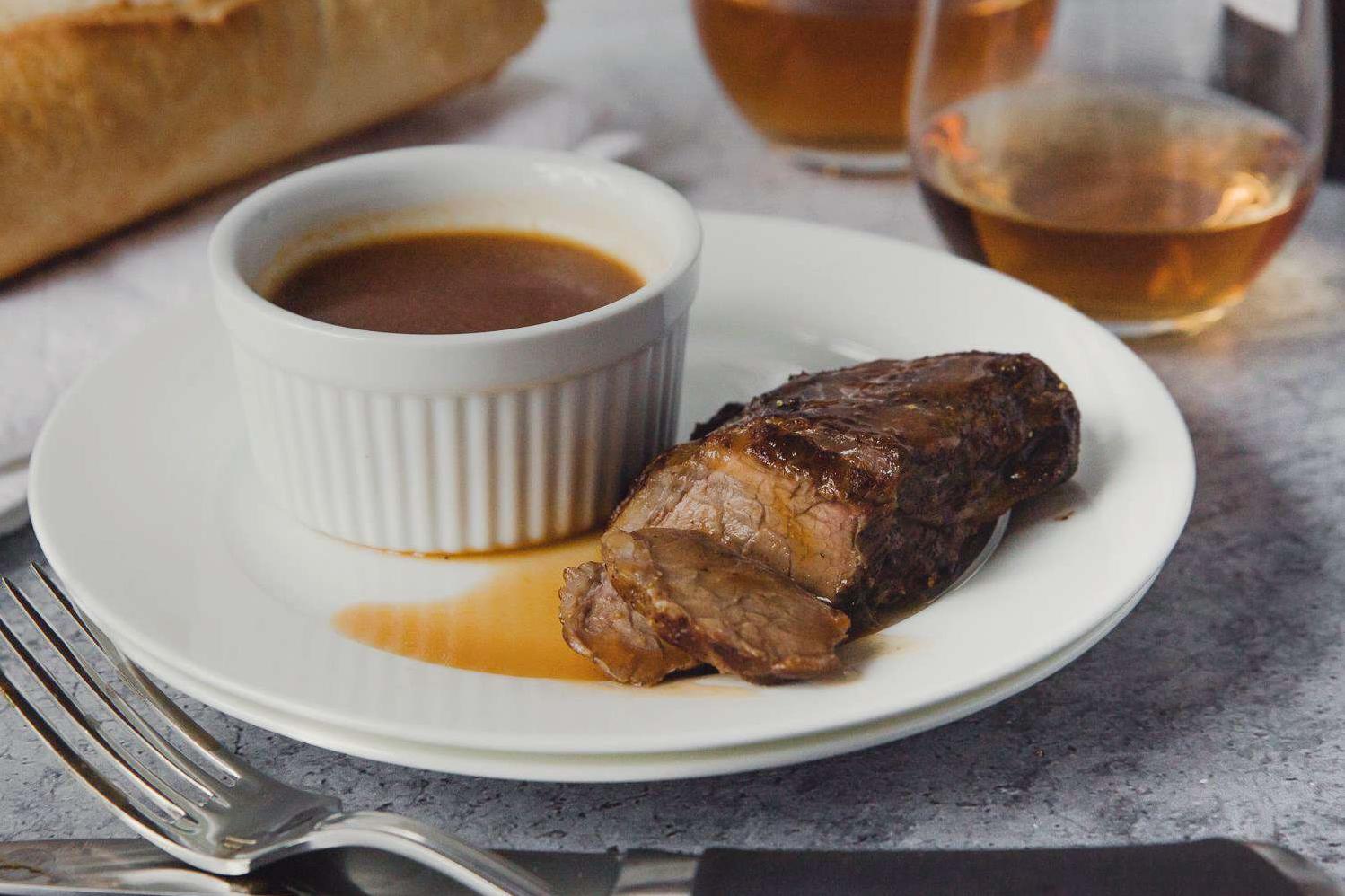  The rich and flavorful sauce complements the beef and elevates the dish to another level