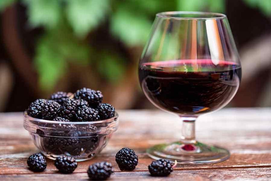  These juicy, plump blackberries are the backbone of my wine recipe.