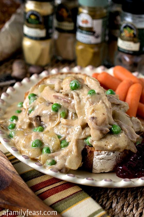 Turkey in Champagne Sauce With Toast Flowers