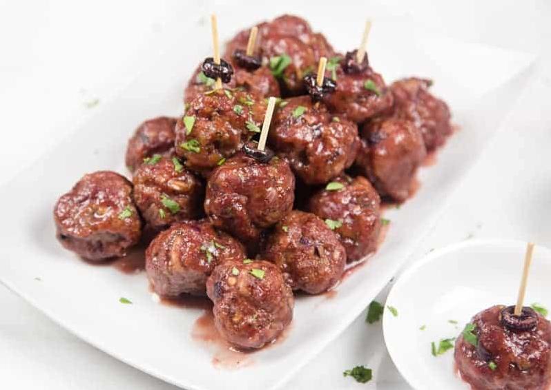 Delicious Wine Meatball Appetizer Recipe for Parties